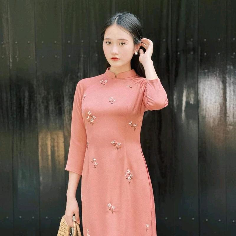 Bộ áo dài tây thi thêu cao cấp đủ size 3