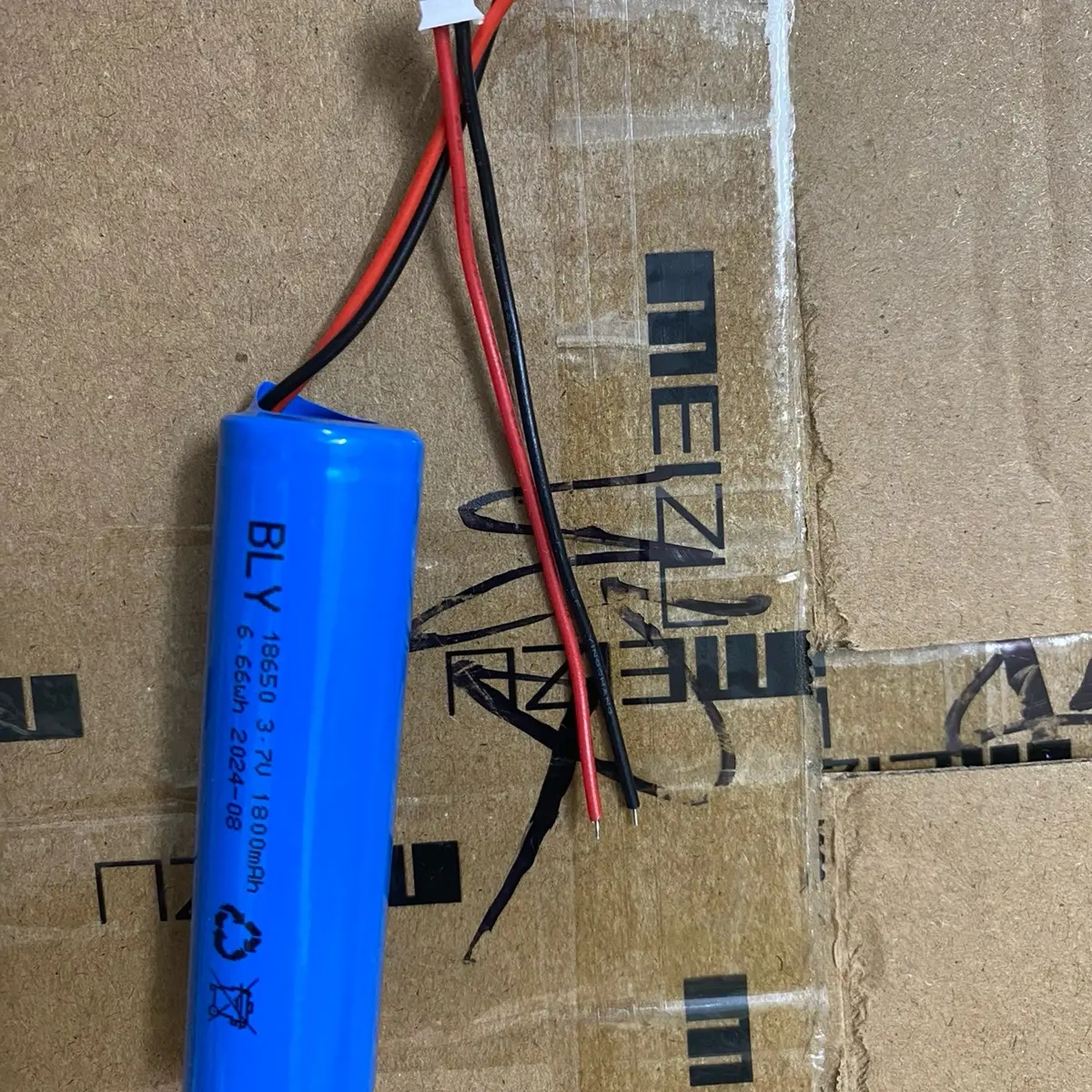 ￼Linh kiện điện tử  Pin sạc cho loa 18650 Li-on 3.7V 1800mAh - 3000mAh   (Jack cắm JST XH2.5- 2)