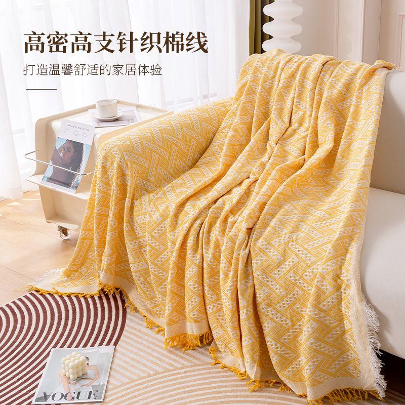 Product Introduction of ผ้าคลุมโซฟา สไตล์นอร์ดิก มูนฮู สีขาว คลุมรอบด้าน เหมาะสำหรับโซฟาเดี่ยวและคู่ สไตล์ดาราเน็ต มัลติฟังก์ชั่น 2025 มาใหม่ อินเทอร์เน็ตยอดนิยม 11