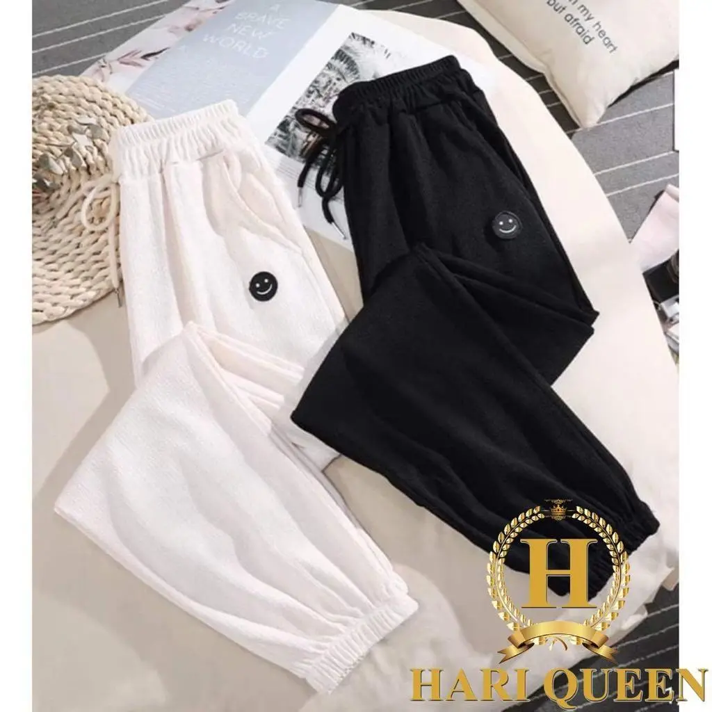 Quần bom thêu mặt cười tròn HARI Nữ Women Nữ Women