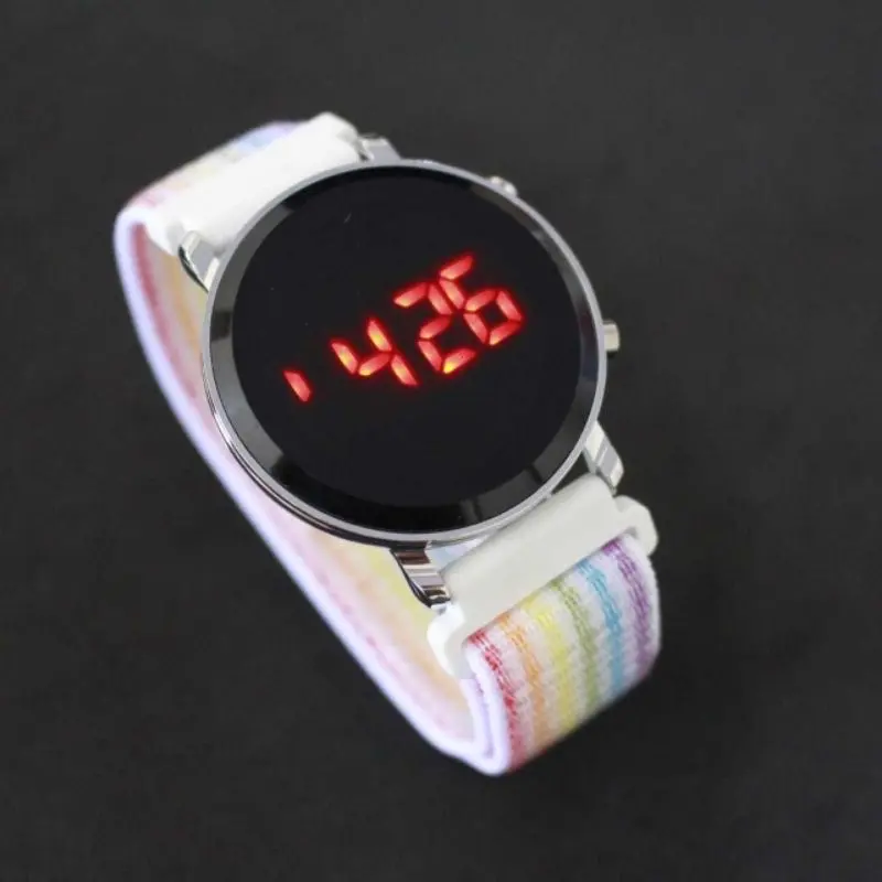 Ellen Bulat | Free Box | Jam LED | Tali Kanvas Nylon
