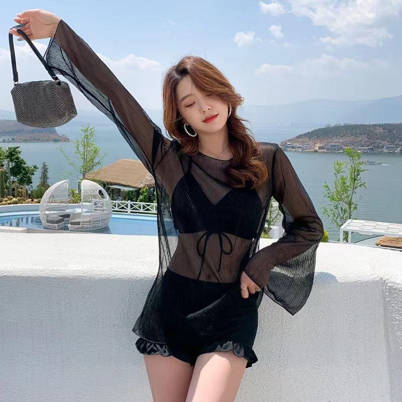 Product Introduction of Women's Swimsuit 2025 New Korean Ins Sexy Three-Piece Set Tummy Control Slimming Gathered Conservative Fairy Style Swimwear 5