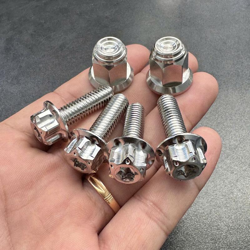 BỘ ỐC GÁC CHÂN XE WAVE ,DREAM, FUTURE INOX 304  Phụ Tùng Phụ Kiện