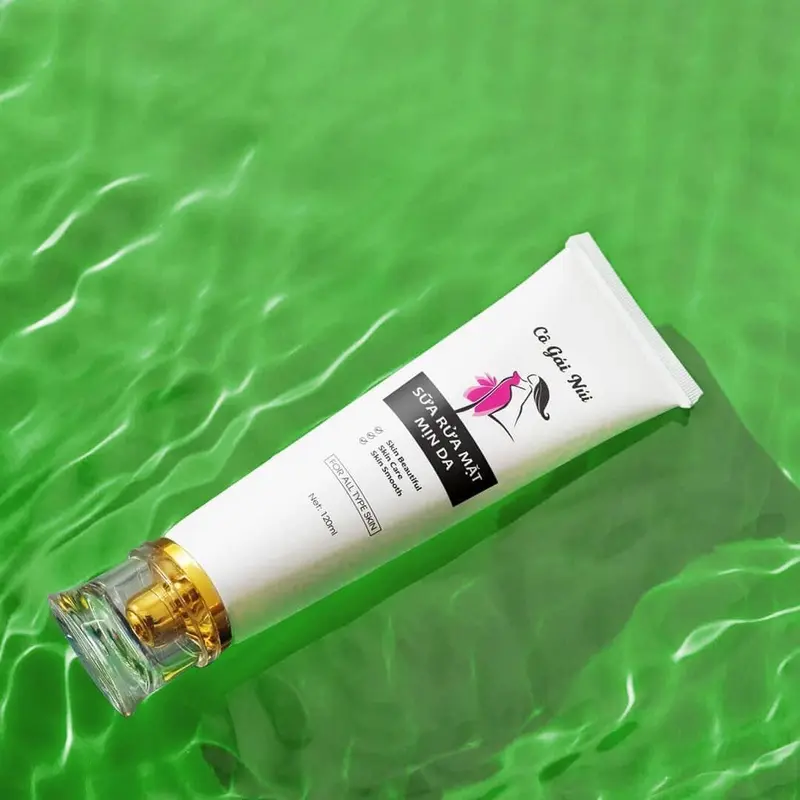 Sữa rửa mặt Co Gái Núi Gel Rửa Mặt Skincare 1