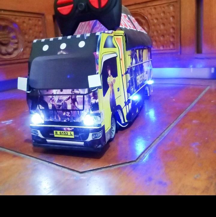 miniatur truk oleng remot control mainan anak murah full lampurc Remote Lampu 4