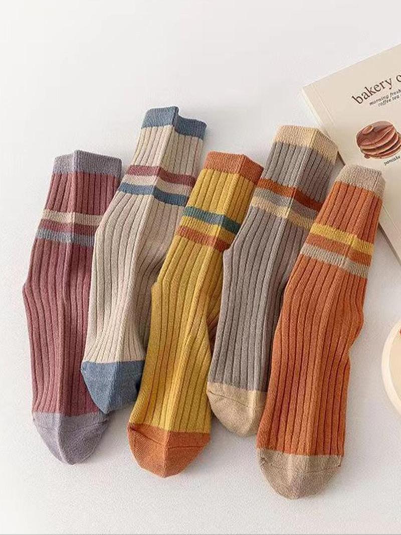 Product Introduction of Women's Striped Print Crew Socks, Casual Comfy Breathable Socks for Daily Wear, Women's Socks for All Seasons 2