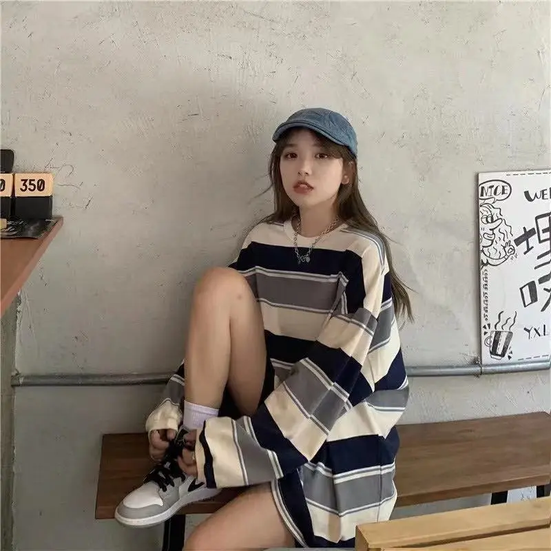 Internet Celebrity Same Type T-shirt Women's Ins Rainbow Striped Long-Sleeved Top 2022 Autumn Clothing Korean Style Loose Bottoming Shirt