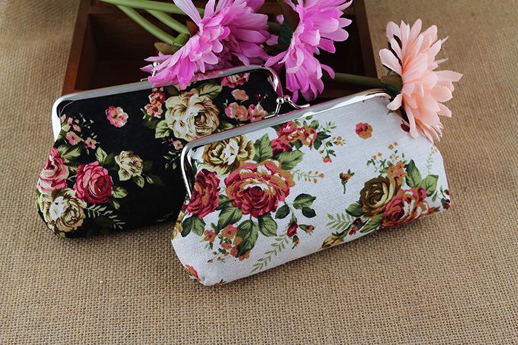 Product Introduction of Fabric Women's Wallet Long Rose Canvas Coin Purse Printed Clutch Student Pencil Case 7