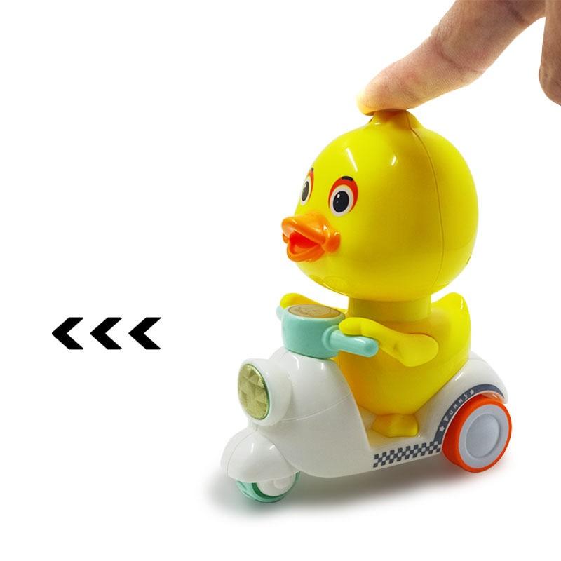 Product Introduction of Đồ Chơi Vịt Lái Xe Chạy Bằng Cót Xoay 360 độ Cho Bé 9