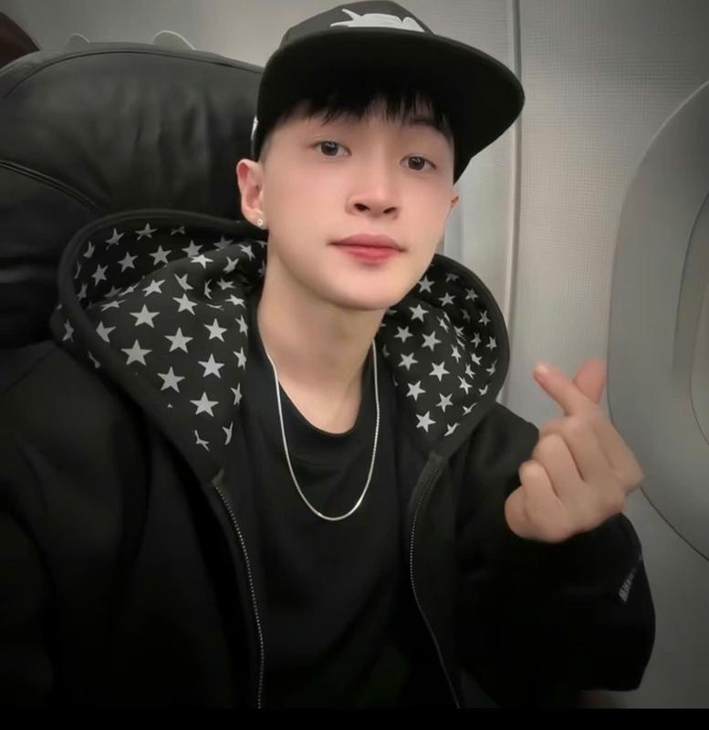 Áo Hoodie Khoá kéo In Mũ Ngôi Sao cả trong và ngoài, 2 lớp. chất nỉ bông mềm mịn ấm áp Menswear Nam Kem