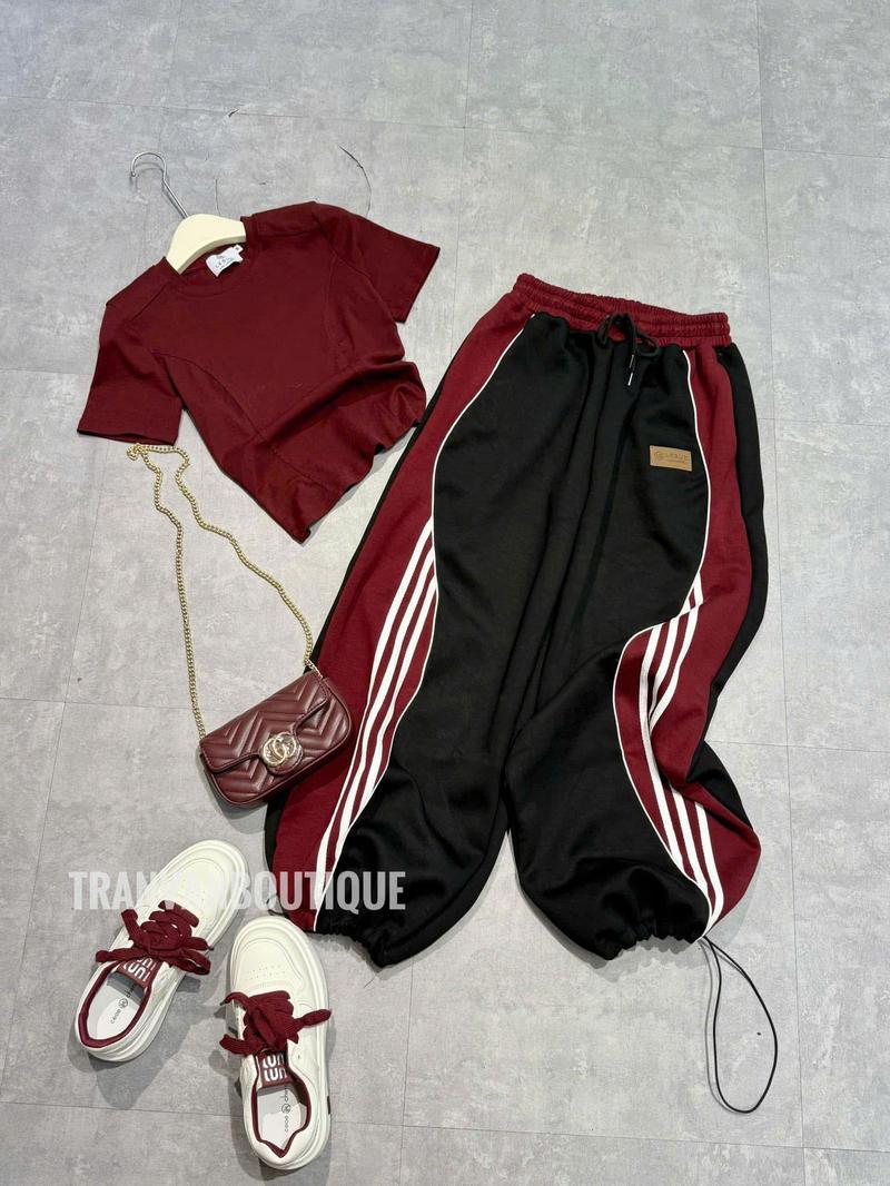 Product Introduction of Bộ Thể thao Nữ .Set Bộ Áo Zip. Mix Quần Umi. Phối Hoạ Tiết Chạy Dây Nổi 2 Màu Hot Trend 2