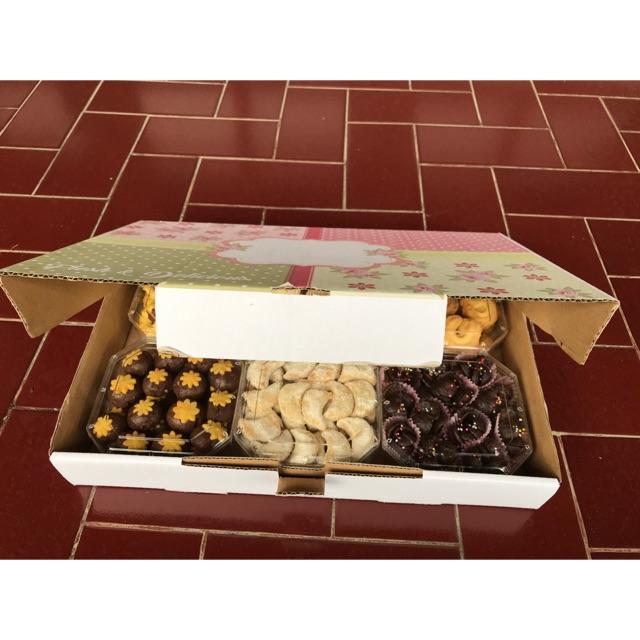 Spesial Kue Lebaran Hampers Premium Kue Lebaran isi 6 toples - Parcel Thr idul fitri Kue kering kotak box isi 6 5