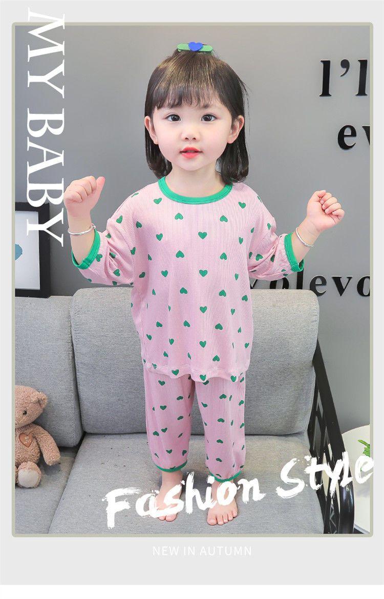 Product Introduction of 2025 Girls' Pajamas Summer Thin Baby Girls' Comfortable Breathable Ice Silk Home Wear Suit Children's Split Air Conditioning Clothes Sets 2