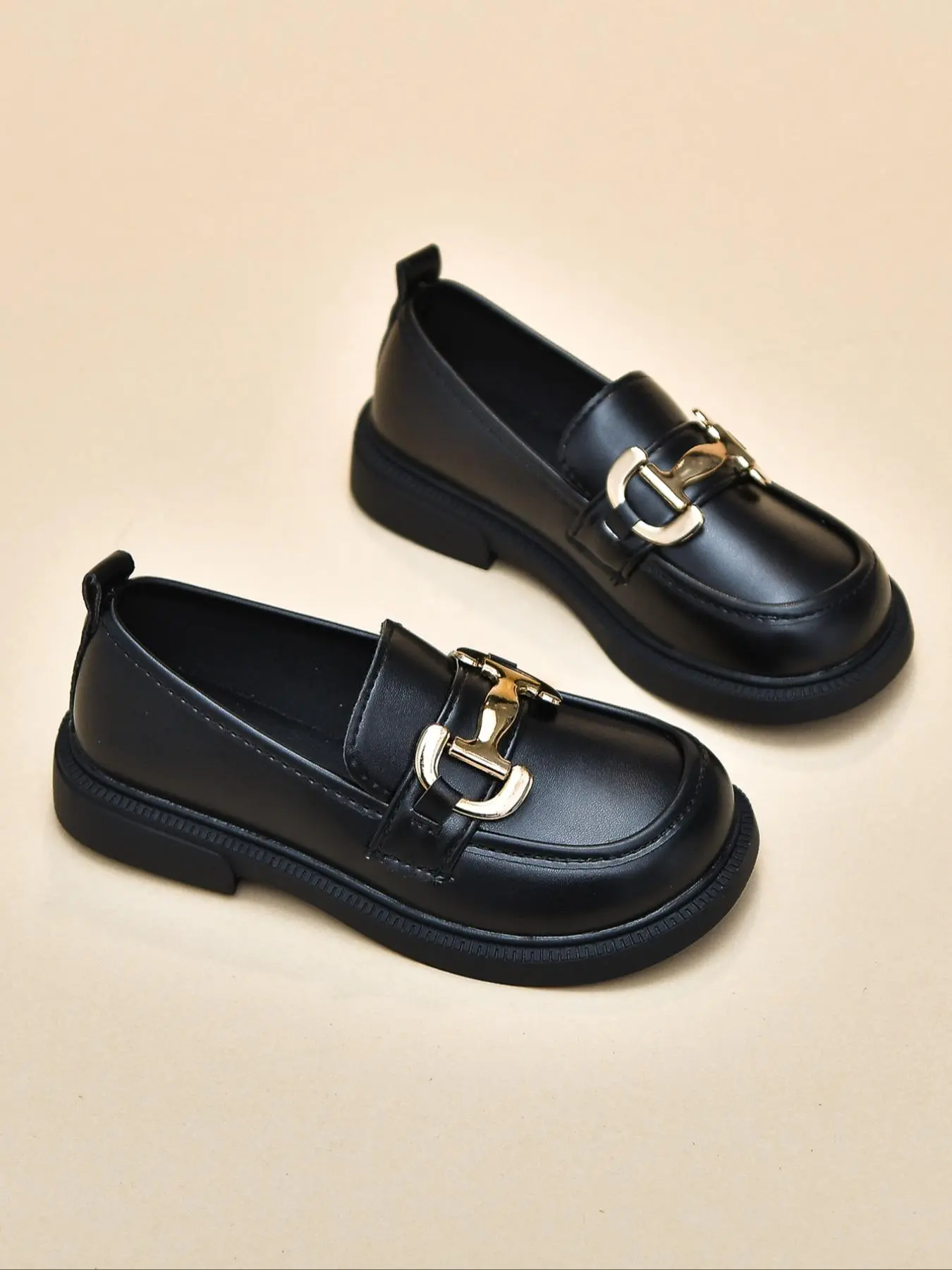 Girl's Fashionable Solid Color Ring Linked Design Flats, Casual Comfortable Shoes for Daily Wear, Perfect for Students and Outdoor for Spring & Fall, Trendy All-match Shoes for Kids