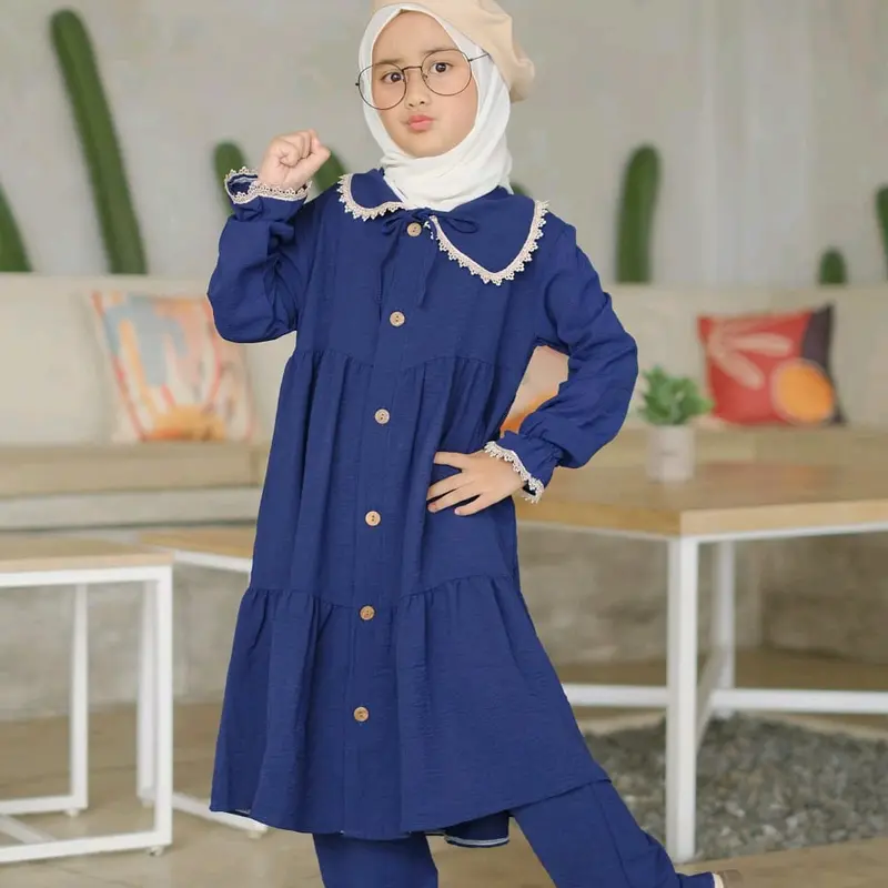 Baju One Set Setelan Stelan Celana Panjang Dan Atasan Tunik  Wanita Dewasa Muslim Crinkle Crengkle Kringkel Airflow Couple Ibu Dan Anak Perempuan Terbaru Kekinian Cantik Simple Elegant Pasangan Mewah Keluarga Polos 5