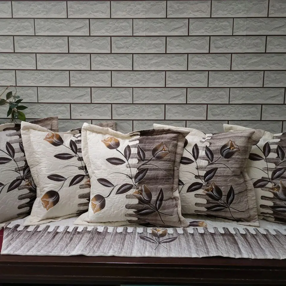 Set sarung bantal kursi coklat 40 x 40/ uk.45×45 isi 5 sarung bantal + 1 taplak meja