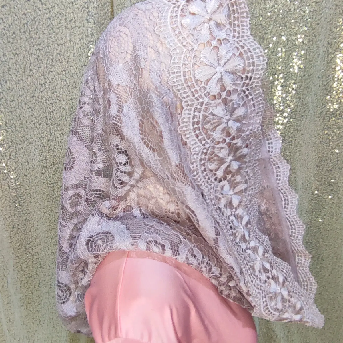 HIJAB  INSTAN BROKAT PREMIUM MOCCA