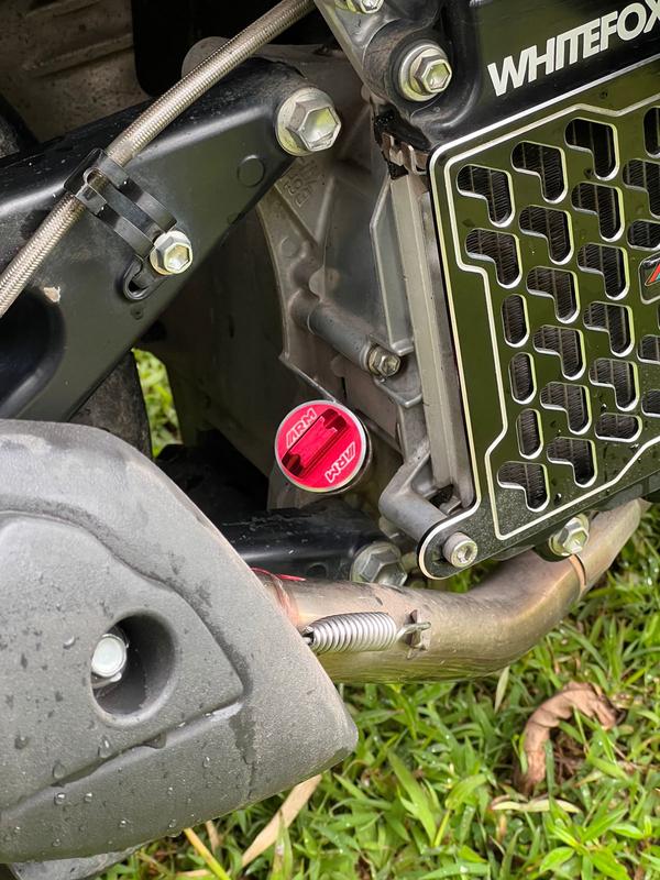 ARM Tutup Oli Universal TWO TONE  Motorcycle Gold Kendaraan 2