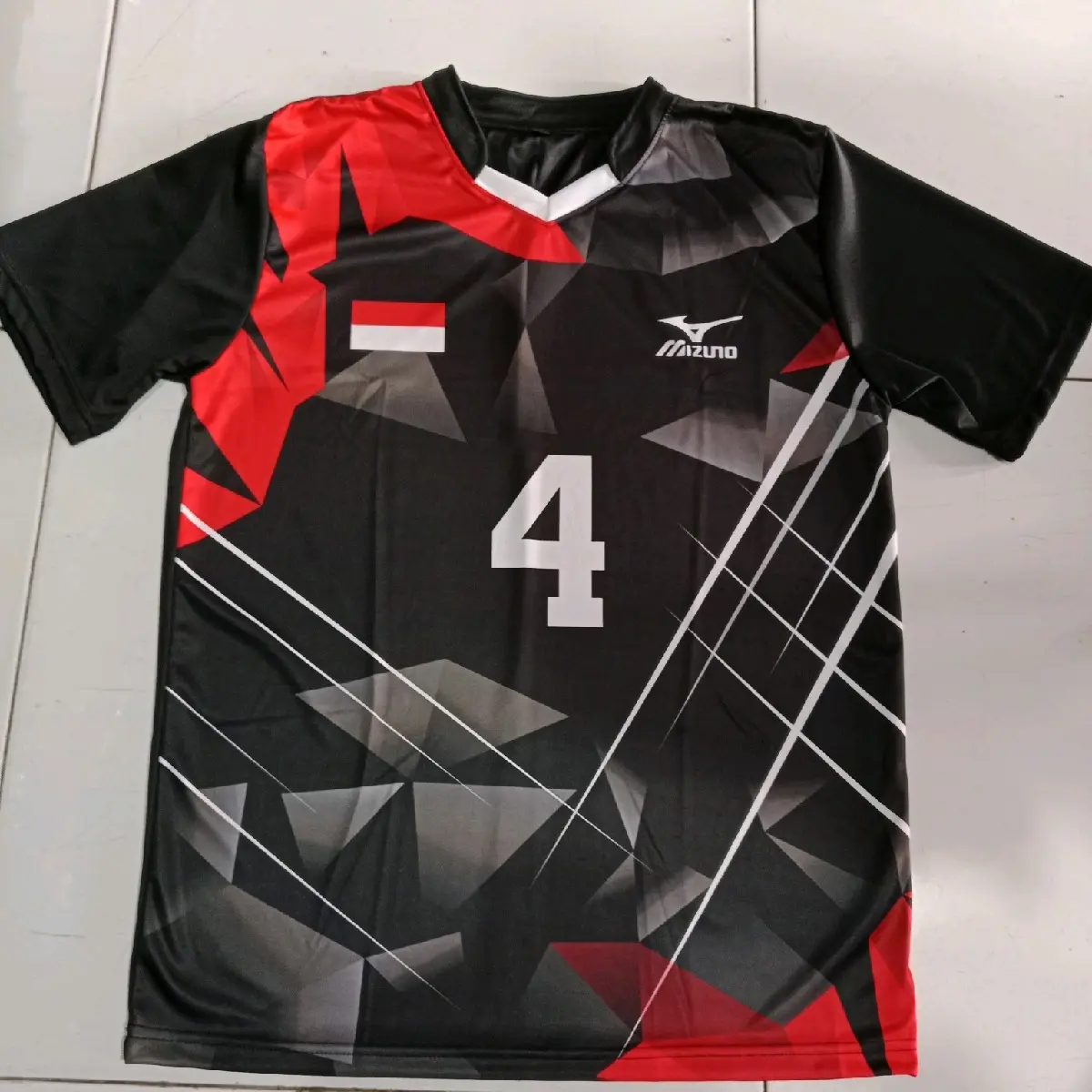 jersey bola jersey volly hitam merah Uniseks Olahraga Pakaian Pria