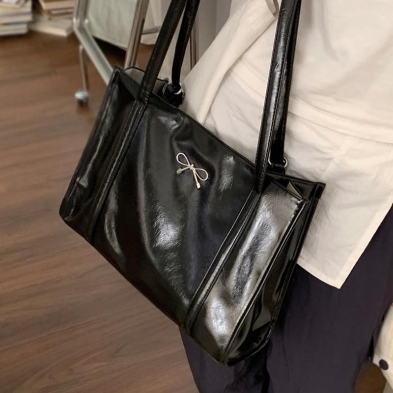 Túi Tote Đính Nơ Đeo Vai Balo Da Mềm 2 Màu 1
