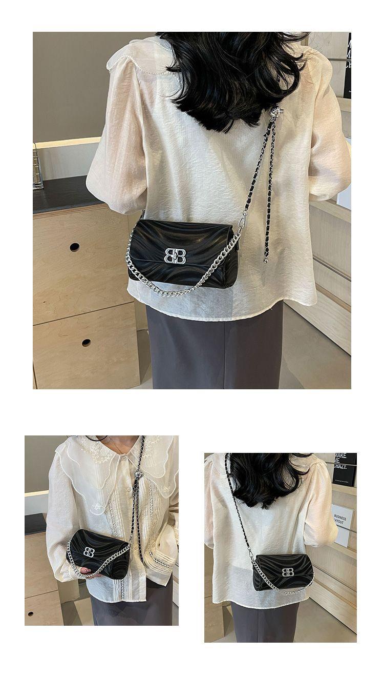 Product Introduction of Túi Nhỏ Hợp Xu hướng Cao Cấp Boshili, Dành Cho Nữ, Hàng Mới Về 2024, Túi Messenger Độc Đáo Dễ Phối Đồ Túi Đeo Vai Dây Xích, Thời Trang, Được 5887 Người Vinh Danh 14