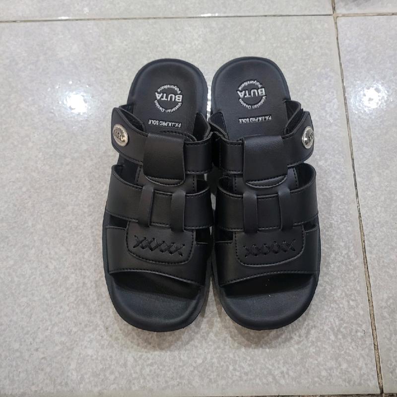 Dép da thái nam hiệu Buta. hàng đúc liền giữa quai và đế có 2 màu. size 38 đến 42 5