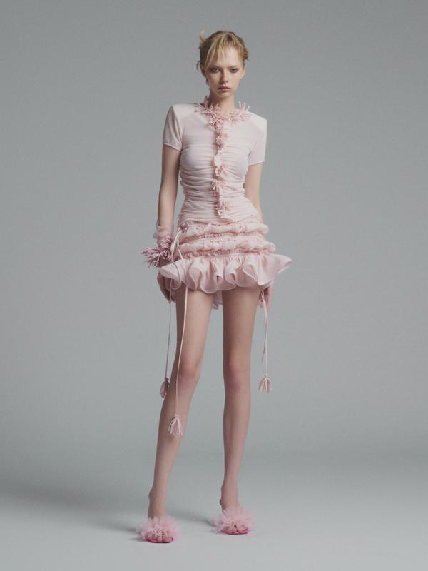 ONONMADE Set Áo Kiểu Ôm Body, Chân Váy Nhún Fany Set.