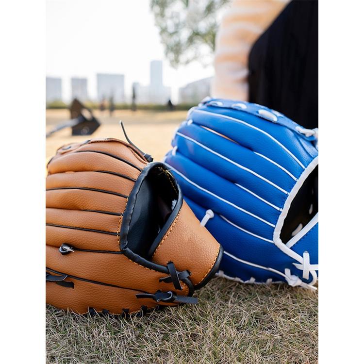 Product Introduction of Batting Glove Baseball Gloves Left Right Hand Children Teenagers Adult Catchers Practice Softball Equipment 0