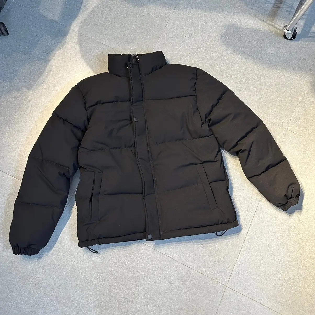 Áo Phao Béo Nam Nữ Cao Cổ Dáng Trơn Có Dây Rút  2 Màu Đen Be Menswear