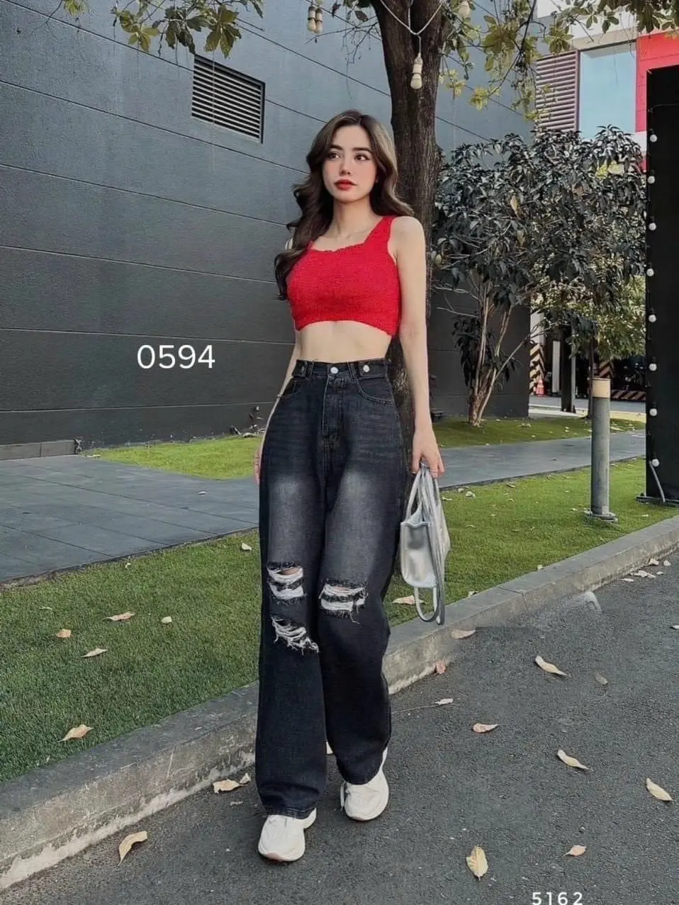 Quần jeans nữ dáng xuông 0594 màu khói rách cạp cao hách dáng vải bò dầy mềm - Pants, Women