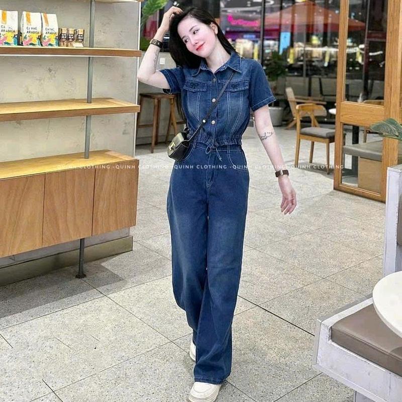 Set bộ mom jeans Nữ, áo croptop rút dây ngắn tay cổ bẻ đính nút cài phối quần jean dài ống suông mặc đi chơi dạo phố cực kỳ hấp dẫn xinh xắn  Women Pants 2