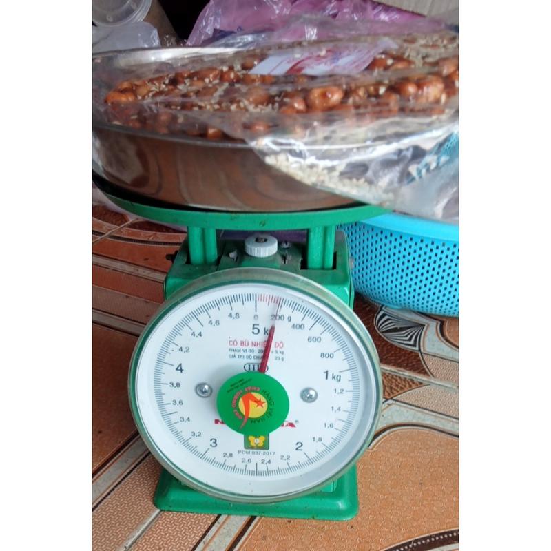 Kẹo Đậu Phộng Nguyên Hạt (Loại Ngon) Loại 15 cm 200gr  Đặc Sản Bình Định Snack Food Ăn Vặt 2