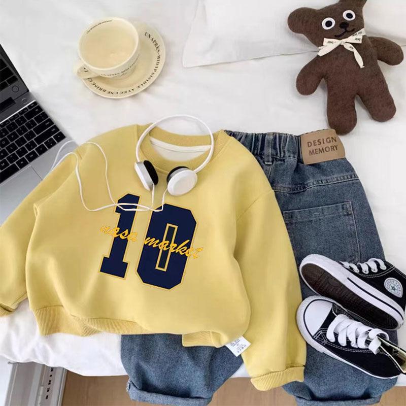 Product Introduction of Áo Hoodie Cho Bé Trai, Phong Cách Phương Tây, Màu Sắc Tươi Sáng, Hàng Mới Về 2023, Phong Cách Hàn Quốc Cho Trẻ Em, Quần Áo Kỹ Thuật Số Tiếng Anh, Dài Tay, Áo Hợp Xu hướng Cho Trẻ Em 2