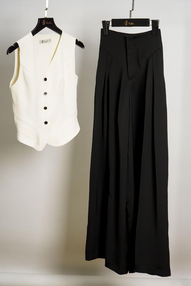 Product Introduction of Vella Fashion - Quần culottes nữ đen / trắng có túi VQ23140 14
