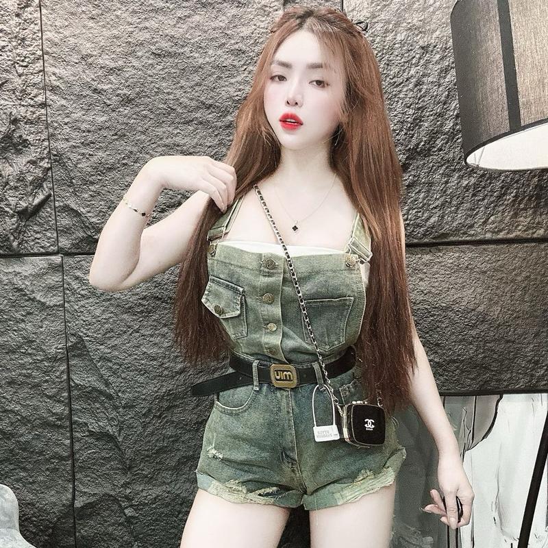 Yếm  rin xanh dơ 2 dây có 1 túi có nắp và 1 túi  không nắp túi 4