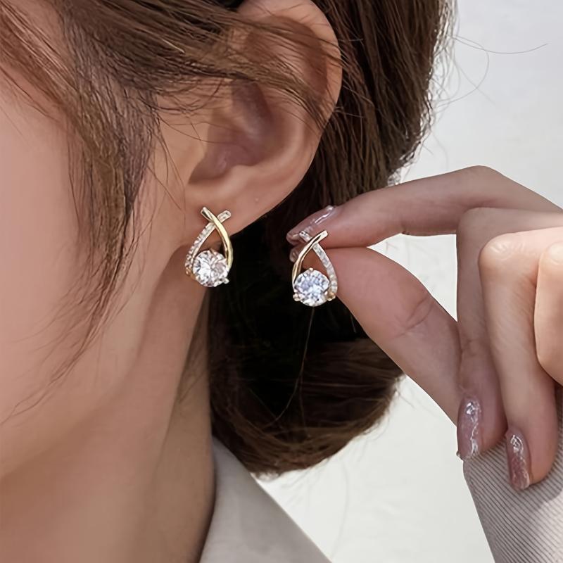 SummerSale| Luxurious Twist Waterdrop Cubic Earrings - A Pair for Adornment 1