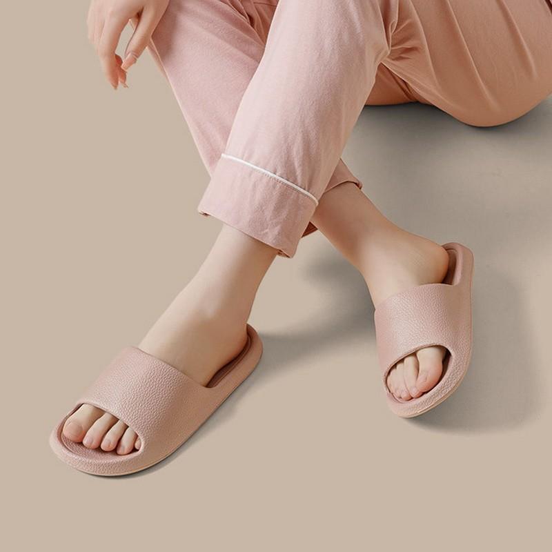Product Introduction of Dép Đi Trong Nhà, Chất Liệu Da, Thời Trang Thường Ngày Cho Nữ, Thoáng Khí, Thích Hợp Cho Phòng Tắm, Chống Trượt, Thích Hợp Cho Các Cặp Đôi, Đế Dày, Dép Đi Trong Nhà 18
