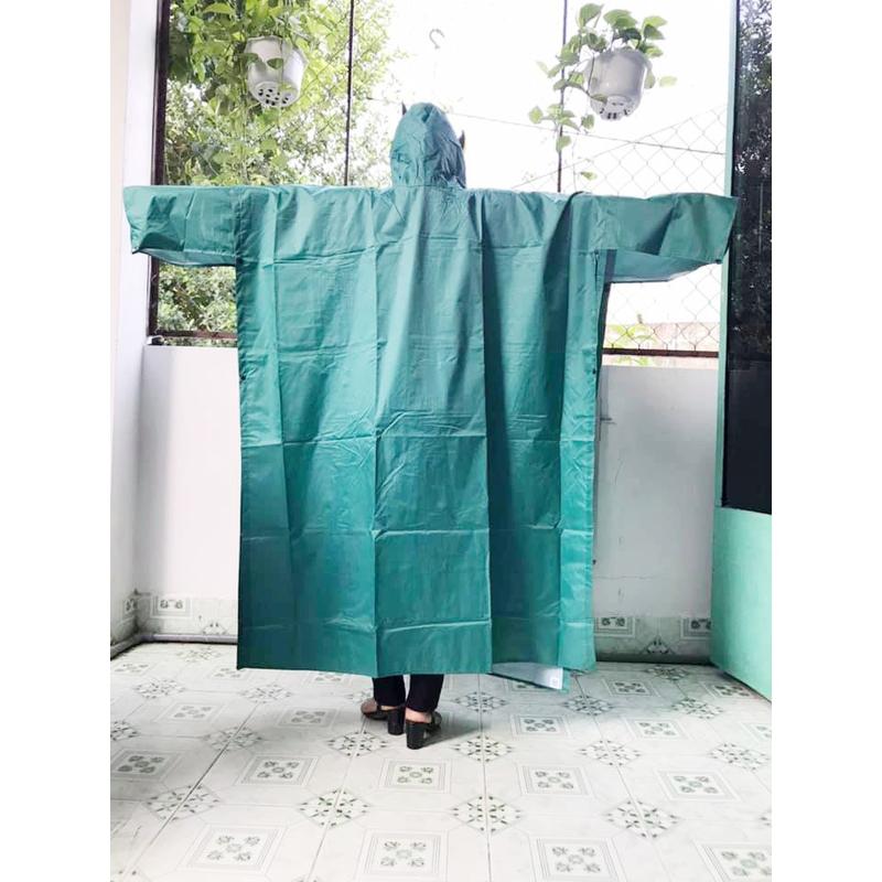 Product Introduction of Áo Mưa Người Lớn Cánh Dơi ,Sẻ Tà Siêu Chống Thấm Chất Liệu Vải Dù Trơn, Dù Da Cá ,Dù Tổ Ong Dù Siêu Nhẹ Cao Cấp Siêu Bền Đường May Tinh Tế, Tỉ Mỉ, Dày Dạn, cả trẻ em và người lớn có thể gập lại áomưa 2tà áo  mưa áo  mưa áo  mưa áo  mưa 23