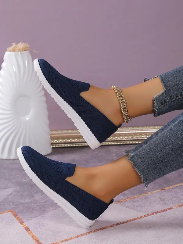Women's 1 Pair Minimalist Casual Plain Round Toe Slip on Shoes, Lightweight Breathable Slip on Flats For Daily Wear 8