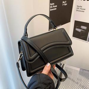 Beg Rekaan Niche, Fesyen, Untuk Wanita, Ketibaan Baru Awal Musim Bunga, Warna Pepejal, Beg Tangan Kasual, Beg Bahu Tunggal dan Selempang, Bergaya Bags Handbags