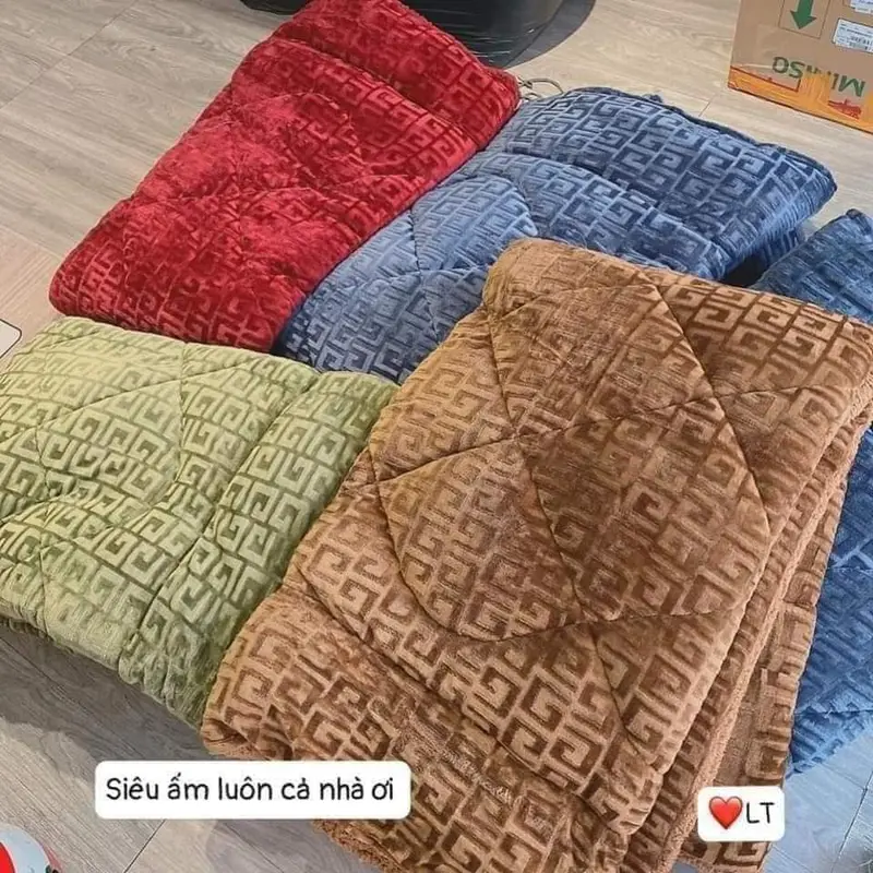 Chăn lông cừu họa tiết chữ vạn hàng loại 1 siêu dầy siêu ấm cao cấp 2m*2m2 3