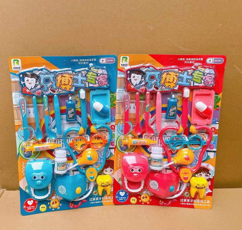 Đồ chơi bác sĩ HiZung cho bé từ 2 - 6 tuổi vỉ bác sĩ và vỉ đồ chơi bác sĩ gồm hộp y tế y tá tiêm ống nghe dụng cụ
