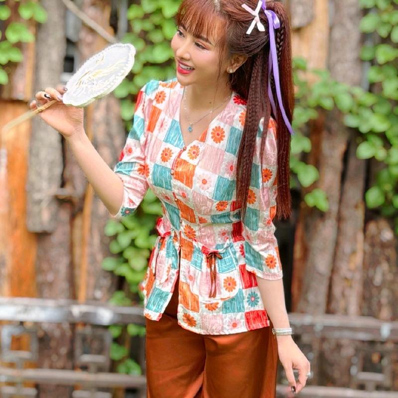 Sét bà ba nữ cách tân túi tiền đính nơ, áo gấm 2da in 4D - Áo nữ - Top, Women-Hoa lá,Chấm bi, Sen 5