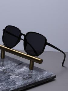 Lentes de sol simples para uso diario, lentes de sol de moda con marco cuadrado para el verano, accesorios de viaje, ofertas del Día de la Nación