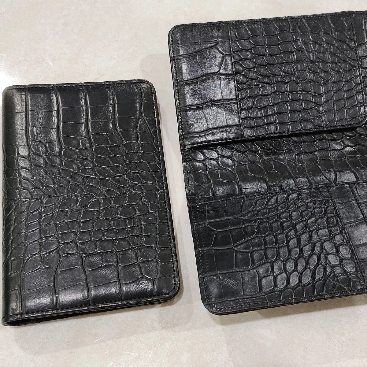 dompet passport cover ORI motif croco