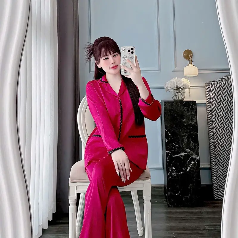 Bộ ngủ pijama lụa lạnh, mặc nhà và ngủ của phụ nữ được thiết kế chuẩn form, chất liệu lụa latin tơ tầm, mịn mát, thoải mái, free size 40-60kg đồ  bộ đồ  bộ đồ  bộ bộ  lụa đồ  bộ 1