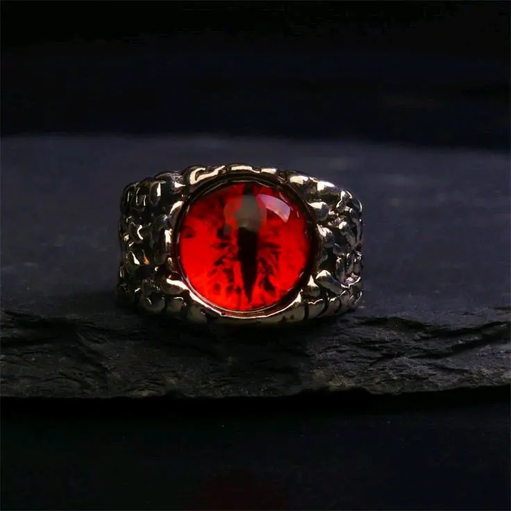 Cincin Desain Mata Kucing Merah (Adjustable) 2