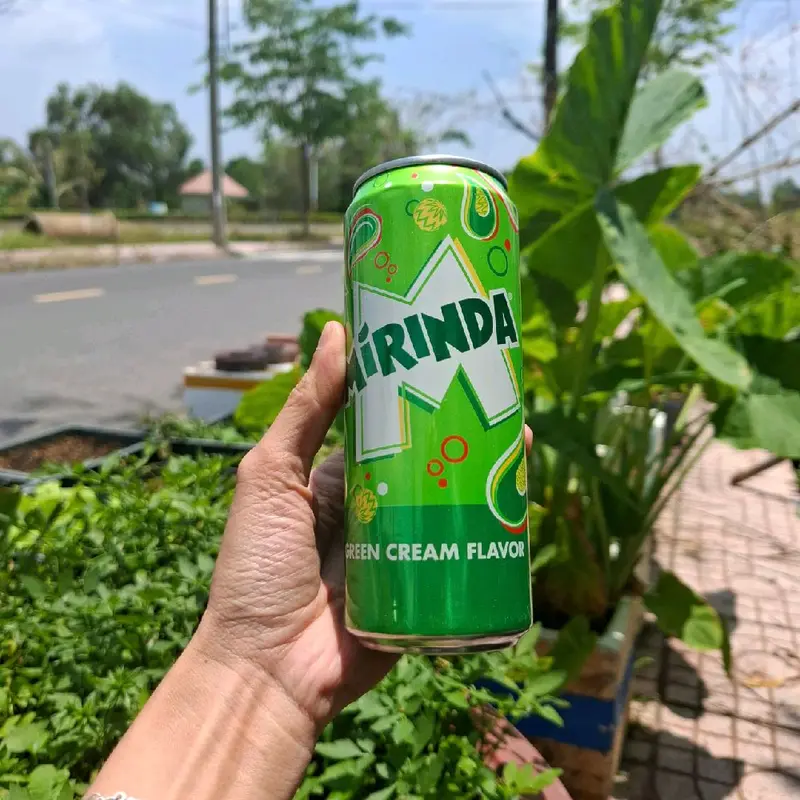 [1 thùng, 24 lon] Nước ngọt Mirinda xanh Thái Lan vị soda kem (24 lon x 330ml) Thơm ngon 0