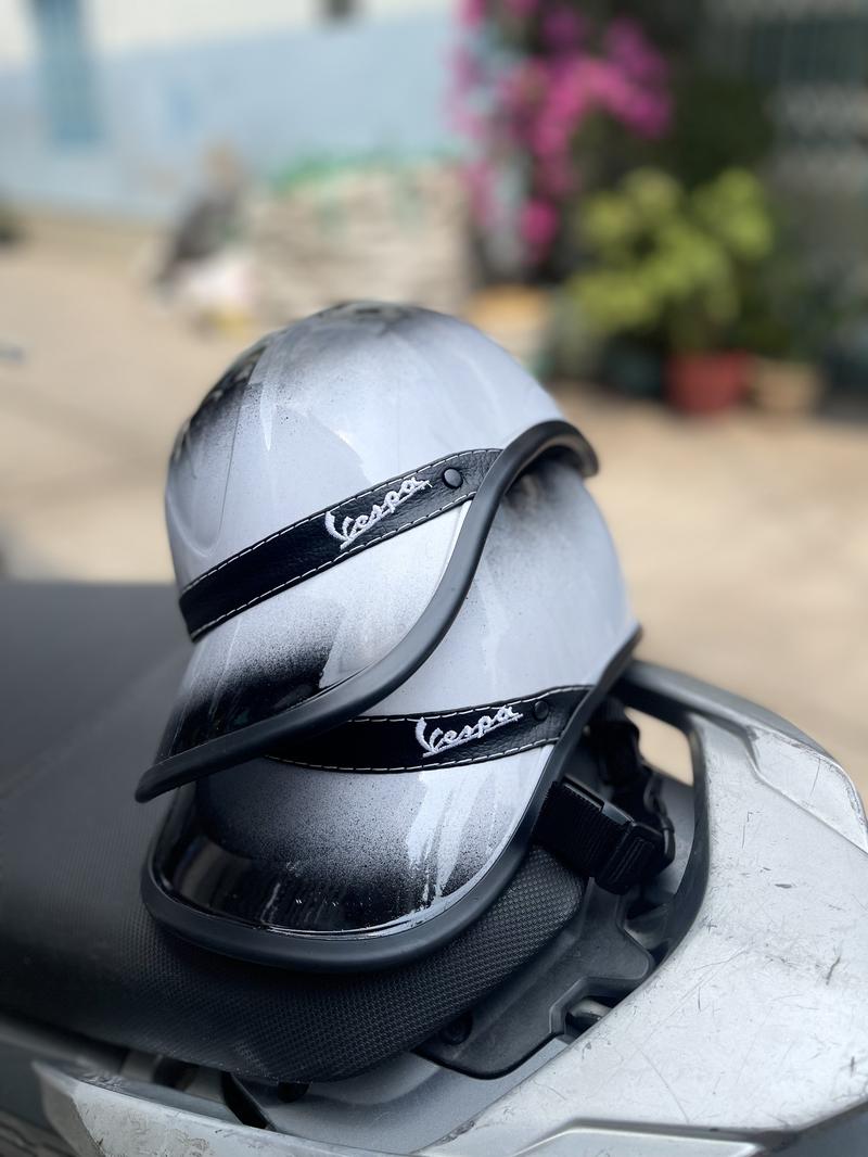 Product Introduction of nón bảo hiểm kết vespa nam (không khoét lô) 1