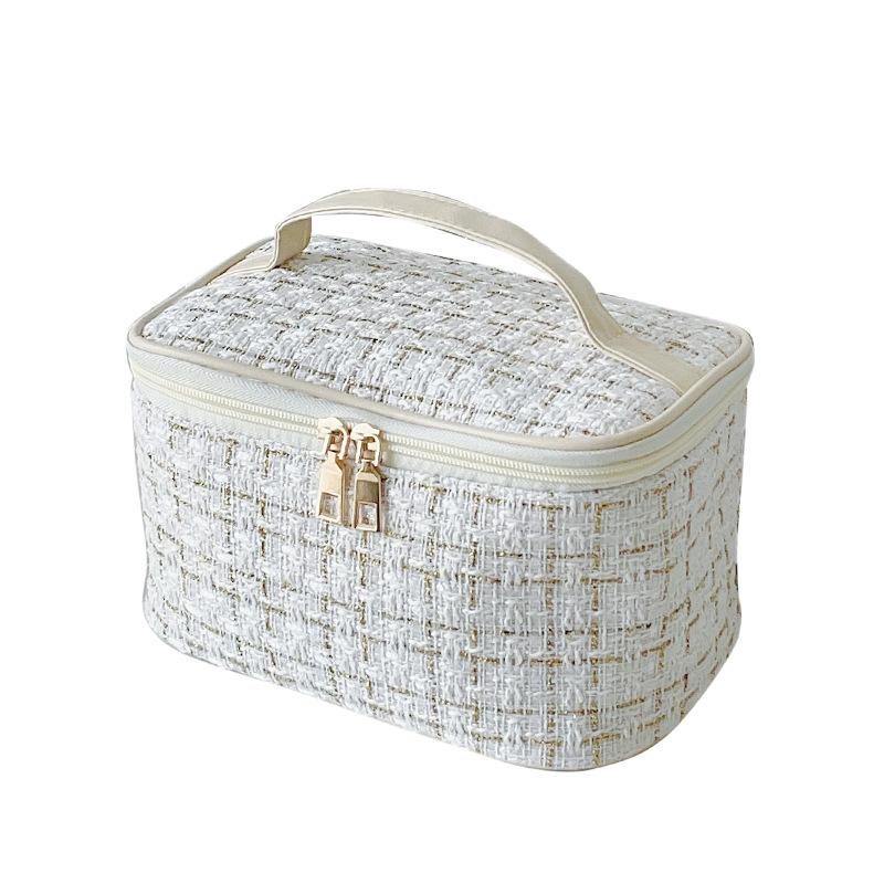 Product Introduction of Cosmetic Bag Organizer Make Up Bag Large Portable Travel Toiletry Bag Storage Bag 14
